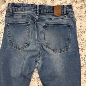 Zara Blue Slim Jeans with Classic Indigo Wash
